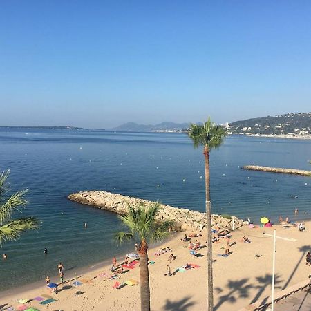Studio 29 M With Terrace And View On The Beach อองทีบส์ ภายนอก รูปภาพ