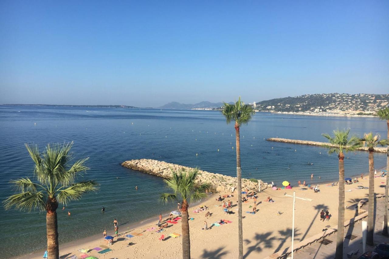 Studio 29 M With Terrace And View On The Beach อองทีบส์ ภายนอก รูปภาพ